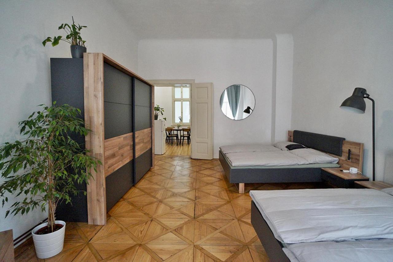 Truhlarska 4 Apartment Praga Esterno foto